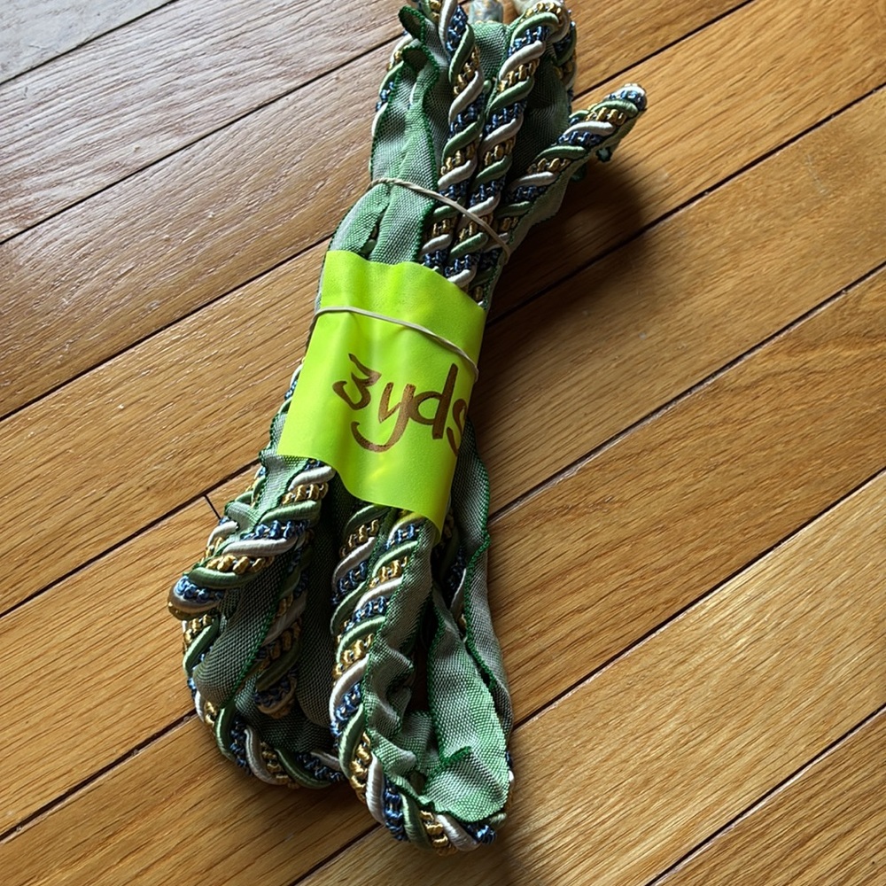 20 Yards Drapery Trim & Cushion Cording - Picture 11 of 12